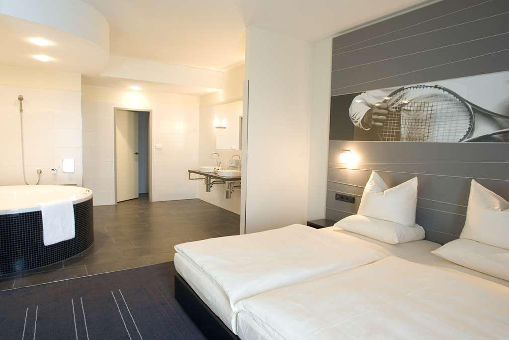 Novina Hotel Herzogenaurach Herzo-Base חדר תמונה